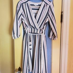 Stripped v neck dress